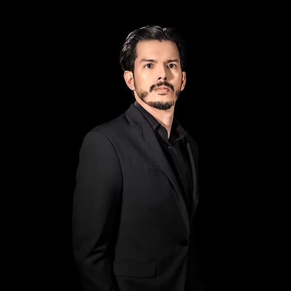 ENRIQUE CUEVA - honor-gen-100k-leader2