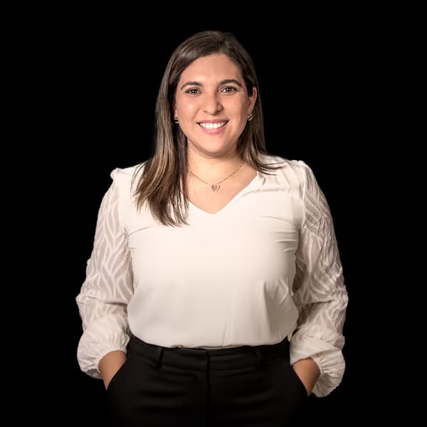 CAROLINA MONROY - honor-gen-30k-leader3